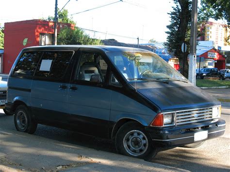 1991 Ford Aerostar XLT - Passenger Minivan 3.0L V6 Manual