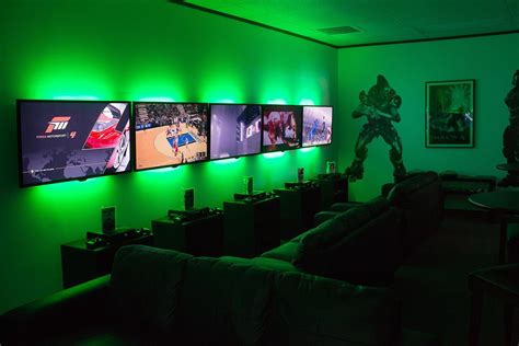 Pin by JUDY CLARK on Kids Birthday Party Ideas | Video game rooms, Gamer room, Gaming room setup