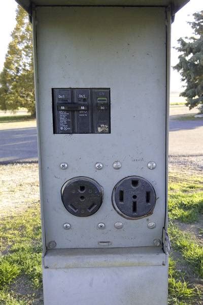 10 amp camping hook up