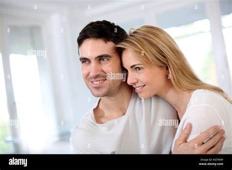 25 year old dating 35 year old