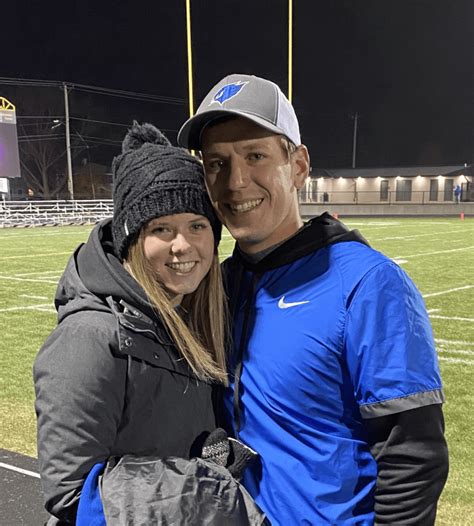 dating a high school football coach