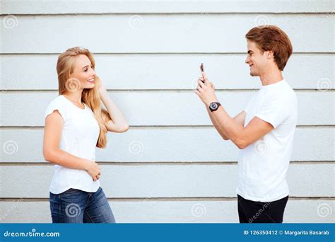 dating a hipster boy