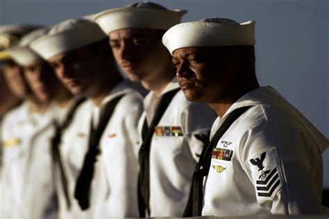 dating a navy man