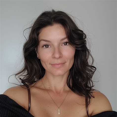 dating girl online