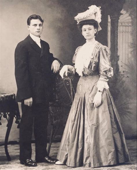 dating in the 1800s