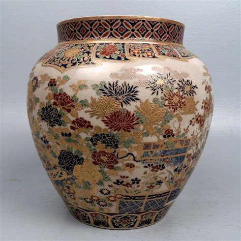 dating japanese porcelain
