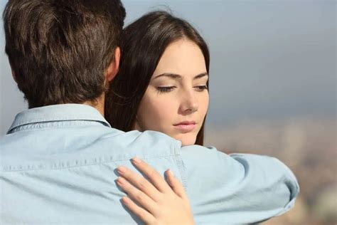 dating not being too available