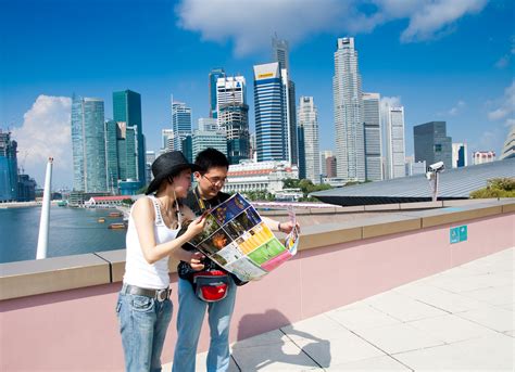 expat dating singapore