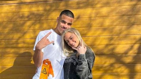 greenwood dating