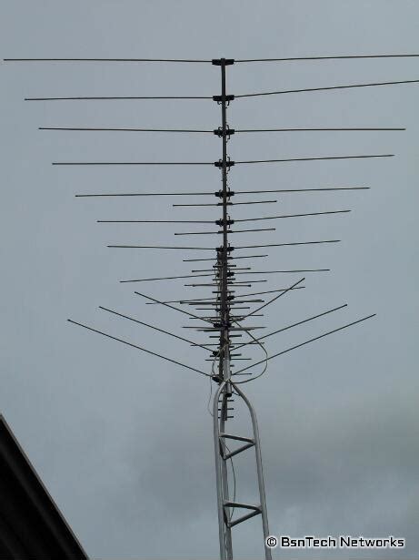 hook up 2 antennas