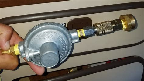 hook up propane coleman stove