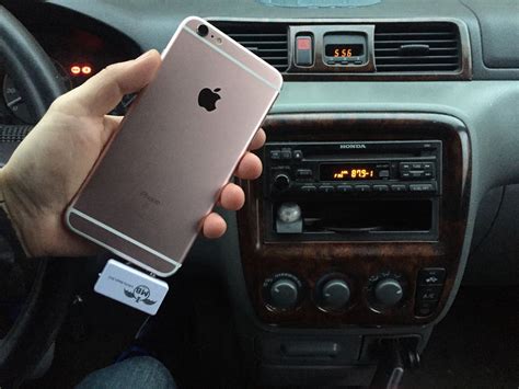 how do i hook up my sirius radio in my car