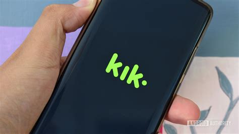 how do i hook up on kik