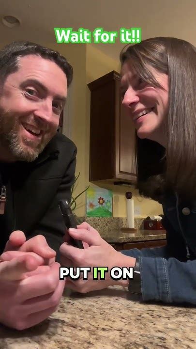 how do i know if my wife is on a dating site