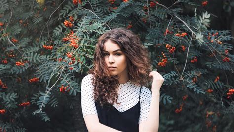 hungarian dating agency