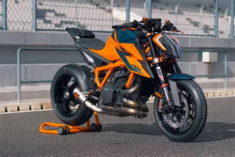 ktm super duke 1290