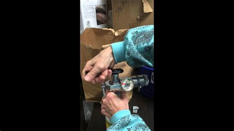 portable oxygen tank hook up