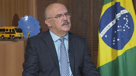 pronunciamento do ministro da educação hoje