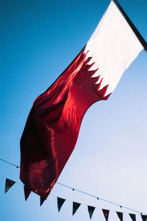qatar dating laws