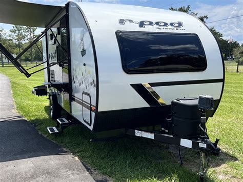 r pod shower hookup