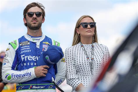 racing dating