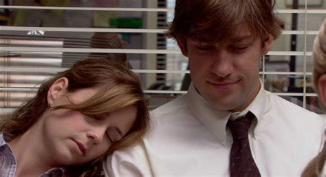the office jim and pam announce they are dating