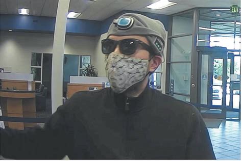 tinder dating robbery