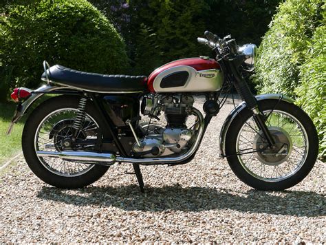 triumph motorcycle dating service