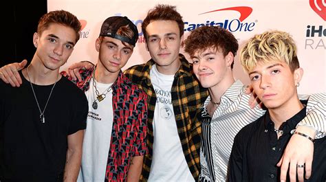who is zach from why dont we dating