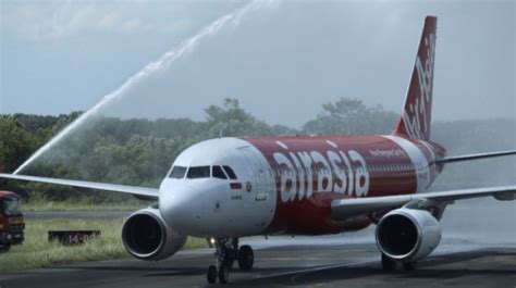 Airasia Indonesia Bukukan Kerugian Rp 777 Miliar Di UNIK777 - UNIK777