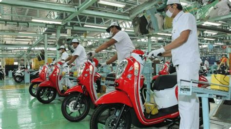 Astra Honda Motor Indonesia Daftar Motor Honda Terbaru Senangsensa Resmi - Senangsensa Resmi