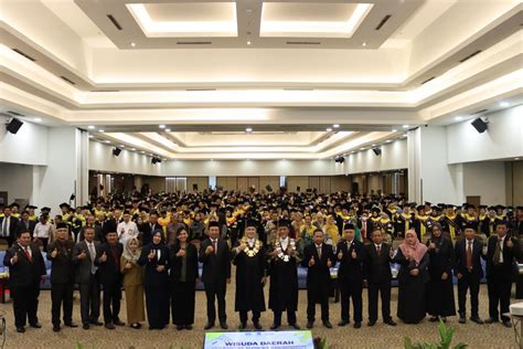 Mengikuti Diskusi Silayar Ut Banjarmasin Universitas Terbuka Silayar - Silayar