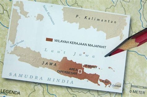 Runtuhnya Majapahit Dan Kronik Kesultanan Pertama Di Tanah Majapahit - Majapahit