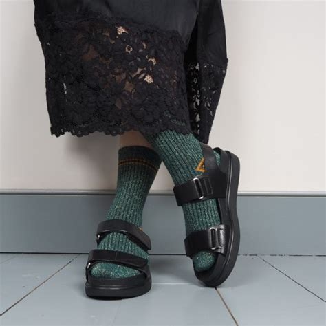 Sandals With Socks In Winter Gt Gt Link SELOT77 Login - SELOT77 Login