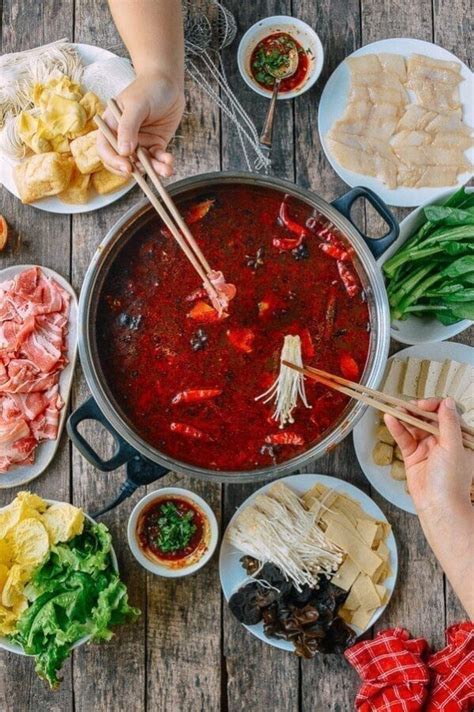 Sichuan Hot Pot The Woks Of Life Hotpot - Hotpot