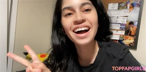 Preview 2 of Alaska Zade New Videos Leaked