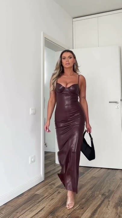 Preview 2 of Albina Mavriqi Onlyfans Full Leaks