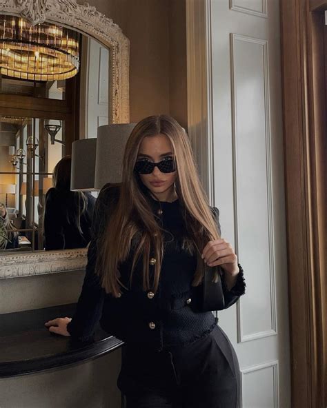 Alexandra Shulgovich OnlyFans channel