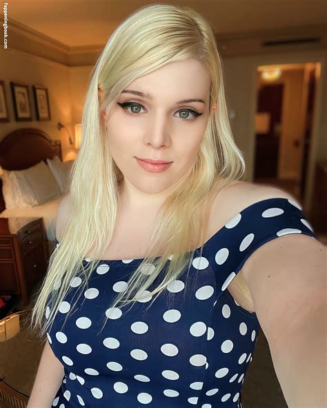 Preview 2 of Amanda Rae Gb Onlyfans