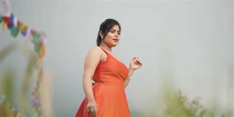 Preview 3 of Amesha Onlyfans Leaks Photos