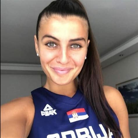 Ana Dabovic OnlyFans channel