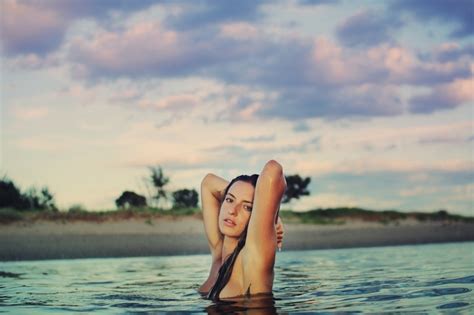 Preview 3 of Aneta Zarzycka Leaks Nude