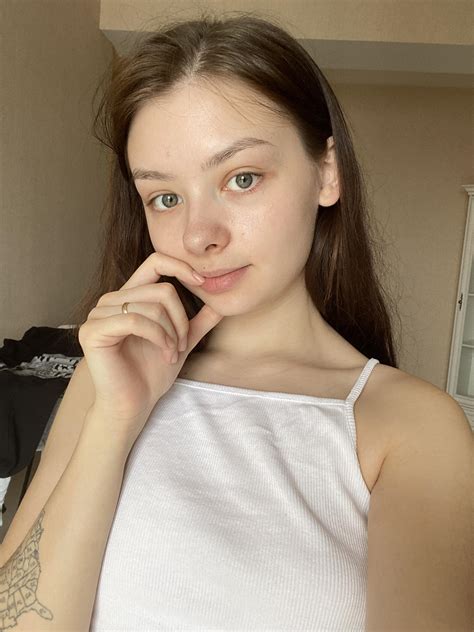Preview 1 of Angelinamike Fansly Onlyfans Leam