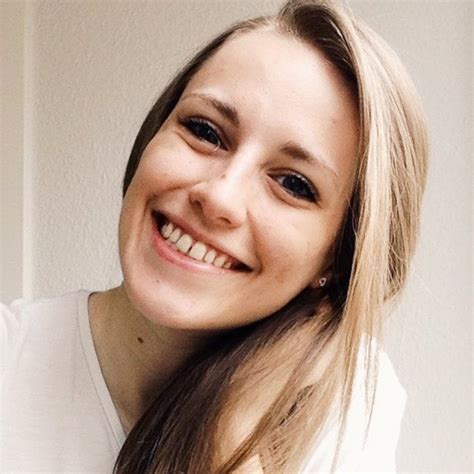 Annesmiles OnlyFans channel