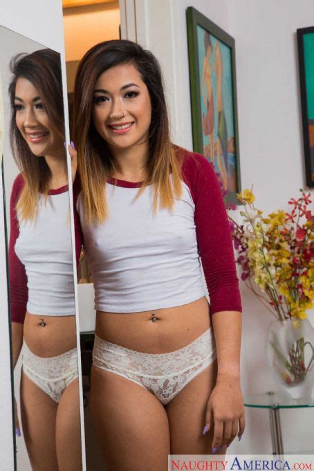 Preview 1 of Aubree Ice Pica Nude