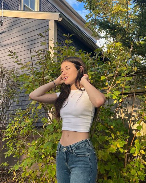 Preview 1 of Ava Beaune Rose Content Leaked