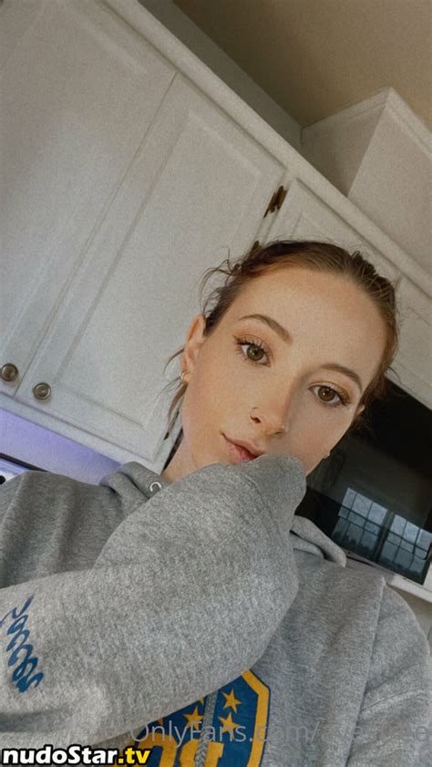 Preview 1 of Avaaloves Onlyfans Telegram Leak Mega