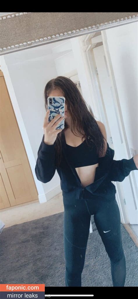 Preview 2 of Babybanx.xo Leaked Nude Photo