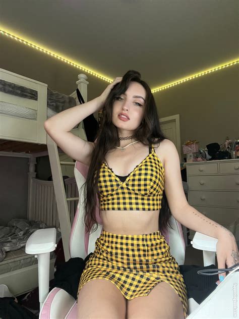Preview 2 of Beebee Asmr Leaks Telegram Nude Videos