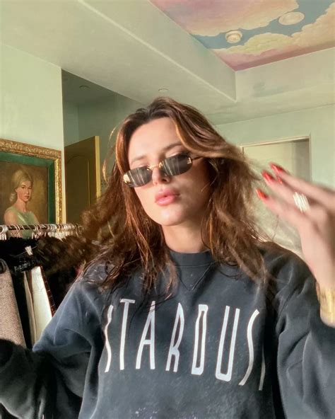 Preview 1 of Bella Thorne Fans Leal Onlyfans